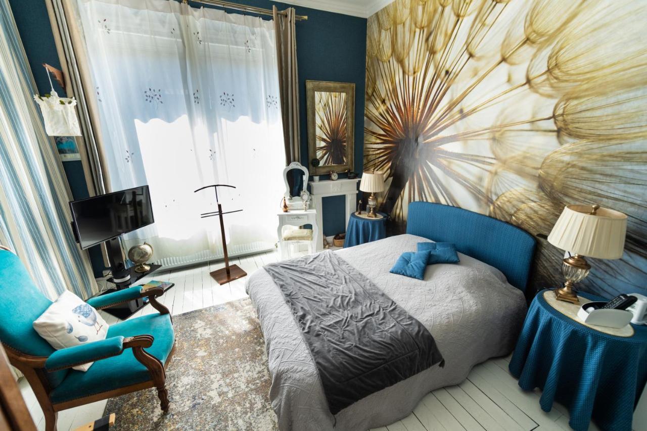 Chambre Bounty, B&B, Cuisine Privee, Lit Queen Size, Terrasse, Parking, Garage Olliergues Екстериор снимка