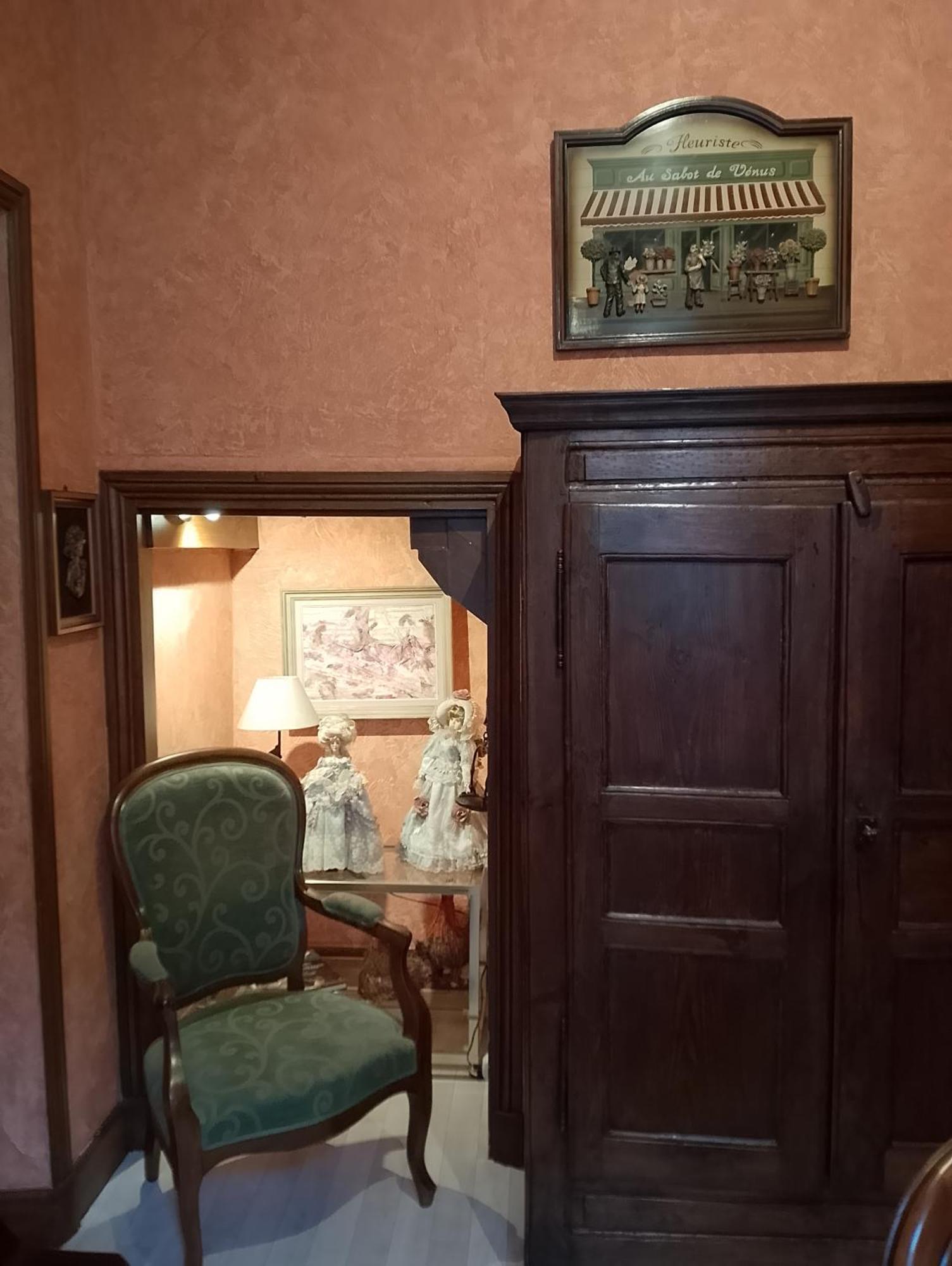 Chambre Bounty, B&B, Cuisine Privee, Lit Queen Size, Terrasse, Parking, Garage Olliergues Екстериор снимка